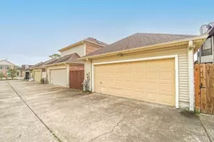 18226 Vinland Dr, Houston, TX 77058 - Photo 21