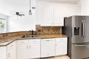 16659 Newglen Ln, Houston, TX 77084 - Photo 9