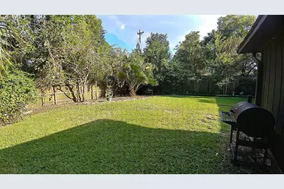 1126 Wisterwood Drive, Houston, TX 77043 - Photo 19