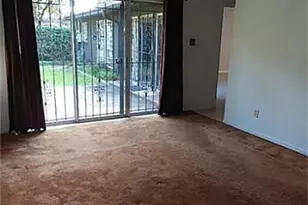 1126 Wisterwood Dr, Houston, TX 77043 - Photo 15