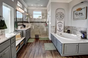 222 August Ave, Shiner, TX 77984 - Photo 29