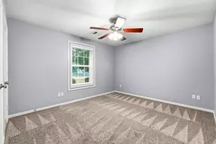 10367 Royal Magnolia Dr, Conroe, TX 77303 - Photo 15