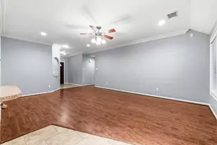 10367 Royal Magnolia Dr, Conroe, TX 77303 - Photo 9