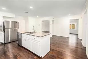 9 Manor Way, Galveston, TX 77550 - Photo 7