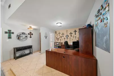 6907 Briarfield Drive, Spring, TX 77379 - Photo 11