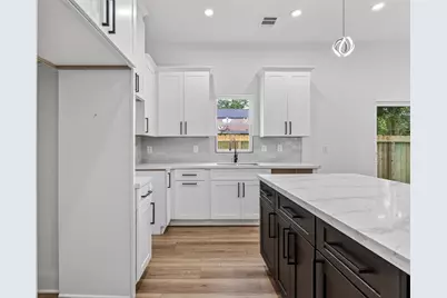 6801 Apollo Street #A/B, Houston, TX 77091 - Photo 13