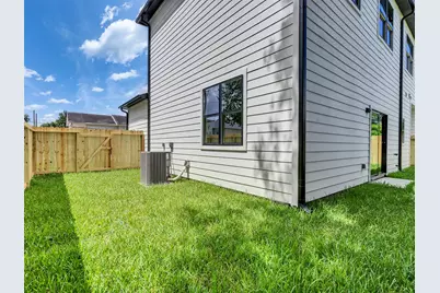 6801 Apollo Street #A/B, Houston, TX 77091 - Photo 25