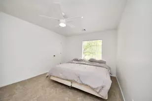 7130 Glenwood Dr, Sugar Land, TX 77479 - Photo 29