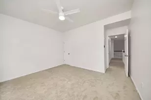 7130 Glenwood Dr, Sugar Land, TX 77479 - Photo 35
