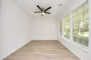 7130 Glenwood Dr, Sugar Land, TX 77479 - Photo 5