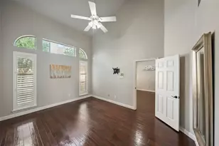 2351 Summit Way Ct, Kingwood, TX 77339 - Photo 11