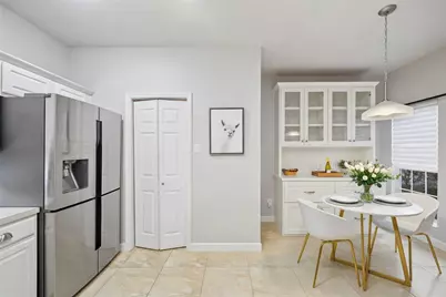 2351 Summit Way Court, Kingwood, TX 77339 - Photo 9