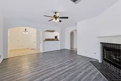 7931 Cardinal Landing Lane, Cypress, TX 77433 - Photo 3