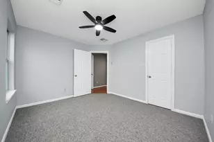 10062 Hillside Bayou Dr, Houston, TX 77080 - Photo 27