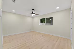 2322 Aprilmont Dr, Sugar Land, TX 77498 - Photo 25