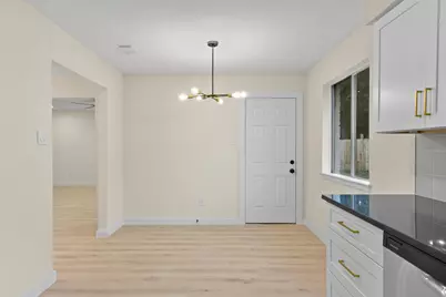 2322 Aprilmont Drive, Sugar Land, TX 77498 - Photo 15