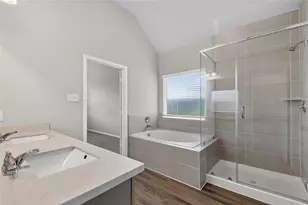 1112 Lilly Ln, Bellville, TX 77418 - Photo 19