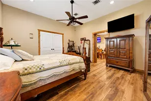 2518 Main St, Liverpool, TX 77577 - Photo 25
