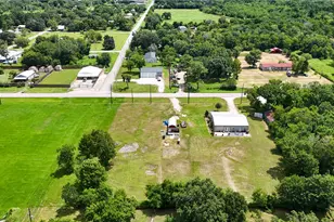 2518 Main St, Liverpool, TX 77577 - Photo 49