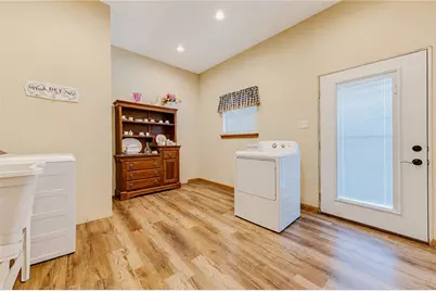 2518 Main Street, Liverpool, TX 77577 - Photo 21