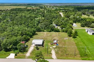 2518 Main St, Liverpool, TX 77577 - Photo 45