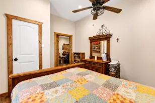 2518 Main St, Liverpool, TX 77577 - Photo 33