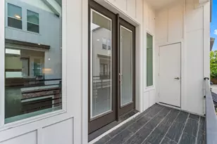 954 Fisher St, Houston, TX 77018 - Photo 9