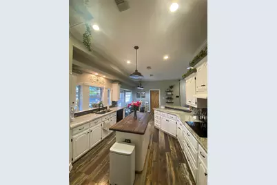 2110 Troon Drive, Alvin, TX 77511 - Photo 19