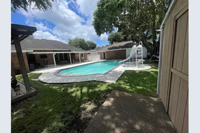 2110 Troon Drive, Alvin, TX 77511 - Photo 35