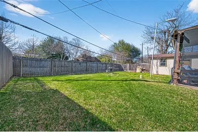 13914 Catina Lane, Houston, TX 77045 - Photo 9