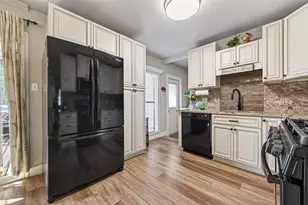 13914 Catina Ln, Houston, TX 77045 - Photo 15