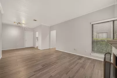1201 Bering Drive #85, Houston, TX 77057 - Photo 5