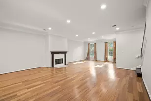 4023 Breakwood Dr, Houston, TX 77025 - Photo 5