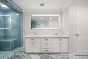 4023 Breakwood Dr, Houston, TX 77025 - Photo 25