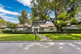 2 Wild Oak Cir, Houston, TX 77055 - Photo 1