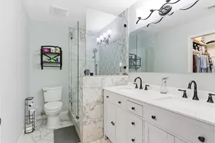 2 Wild Oak Cir, Houston, TX 77055 - Photo 19