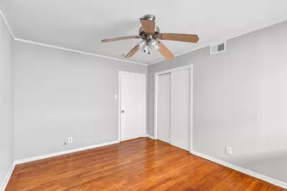 8706 Ferris Drive, Houston, TX 77096 - Photo 15