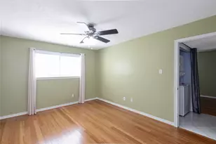 3220 69th St, Galveston, TX 77551 - Photo 7
