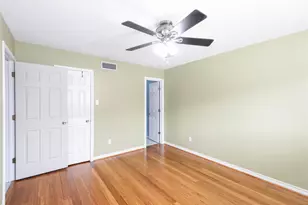 3220 69th St, Galveston, TX 77551 - Photo 9