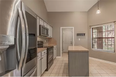 1713 Green Way Drive, Huntsville, TX 77340 - Photo 11