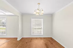 15318 Colwyn Ln, Houston, TX 77040 - Photo 9