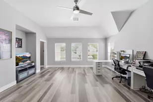 803 Hidden Creek Ln, Friendswood, TX 77546 - Photo 37