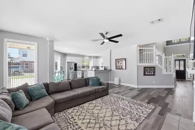 803 Hidden Creek Lane, Friendswood, TX 77546 - Photo 15