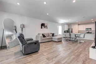 4239 Westbrook Pk Ln, Fulshear, TX 77441 - Photo 5