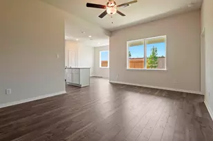 10351 Red Cardinal Dr, Cleveland, TX 77328 - Photo 3