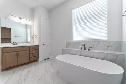 712 Woodbinde, League City, TX 77573 - Photo 13