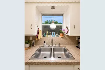 120 W Whitney Street, Houston, TX 77018 - Photo 9
