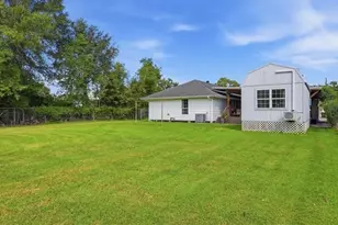 2678 63rd St, Port Arthur, TX 77640 - Photo 35