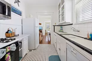 1208 Ursuline St St, Galveston, TX 77550 - Photo 9