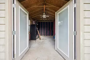 4718 Blanton Blvd, Houston, TX 77092 - Photo 25